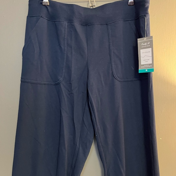 NWT Emily B Navy Blue Sweatpants M - Picture 1 of 6